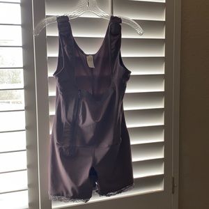 NWOT Body Shaper - Faja